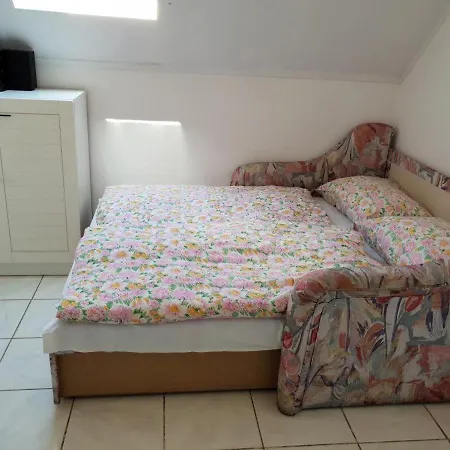 Leander Balatonlelle