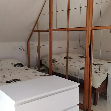 Leander Apartman